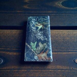 Bass Pro Shops Leather Camouflage Wallet - Excellent Fathers Day Gift!